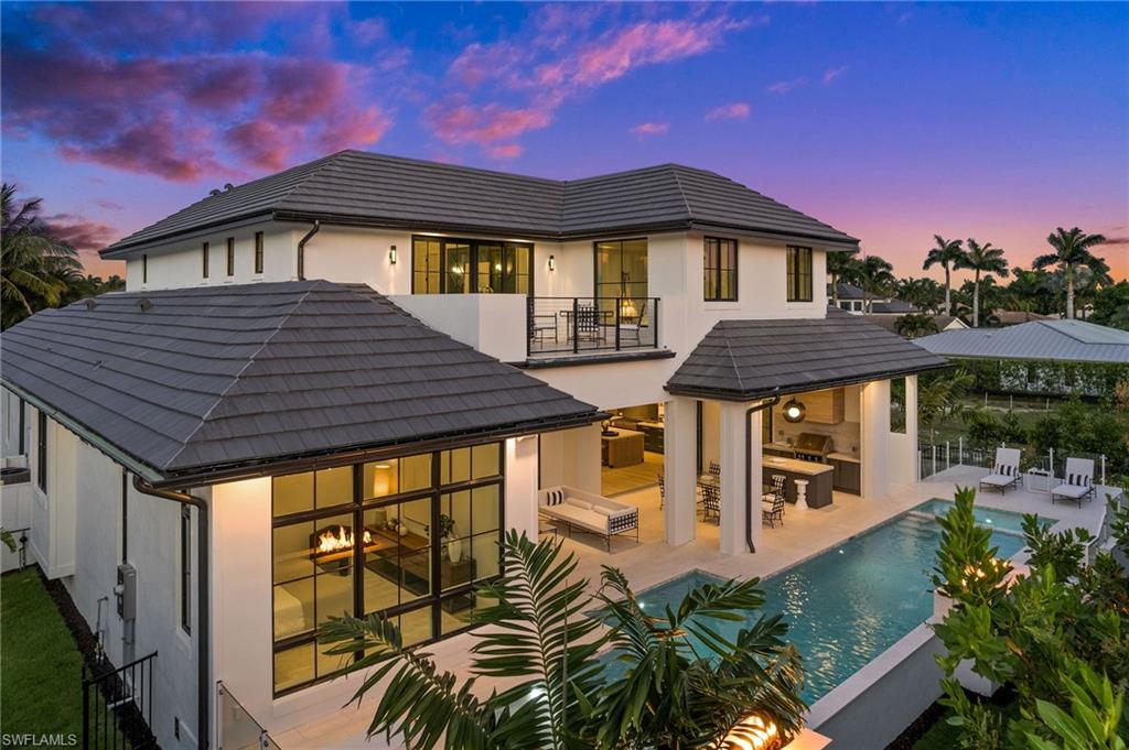 PARK SHORE - Residential