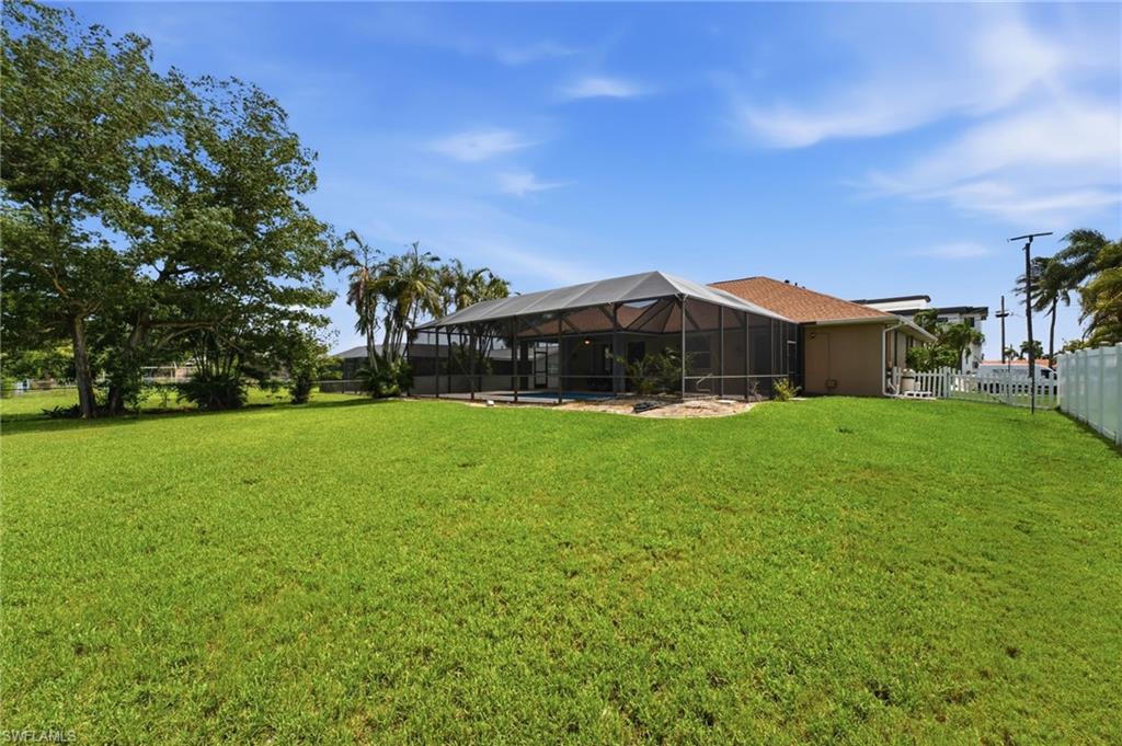 CAPE CORAL - Residential