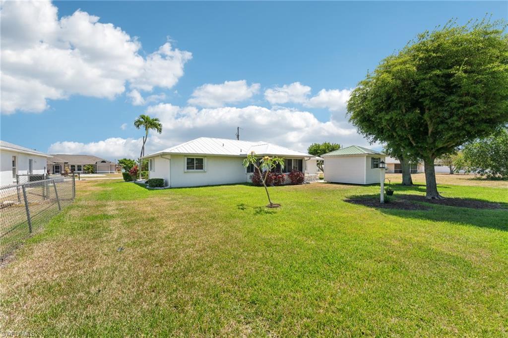 CAPE CORAL - Residential