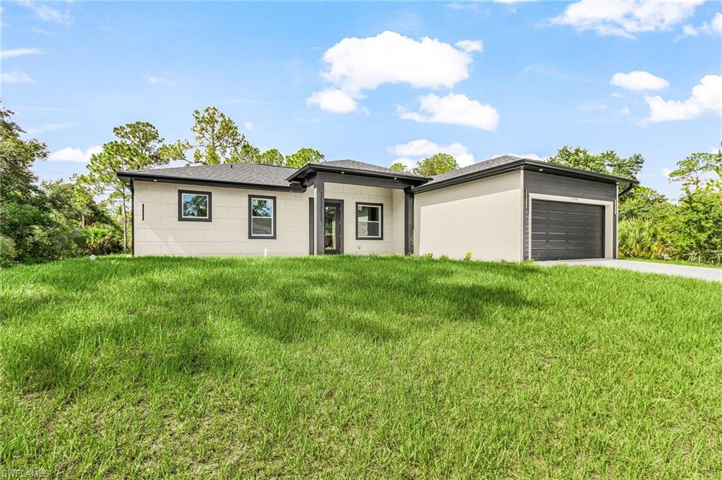 LEHIGH ACRES - Residential