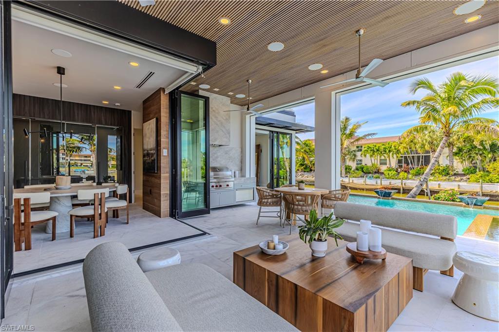OYSTER BAY - Residential