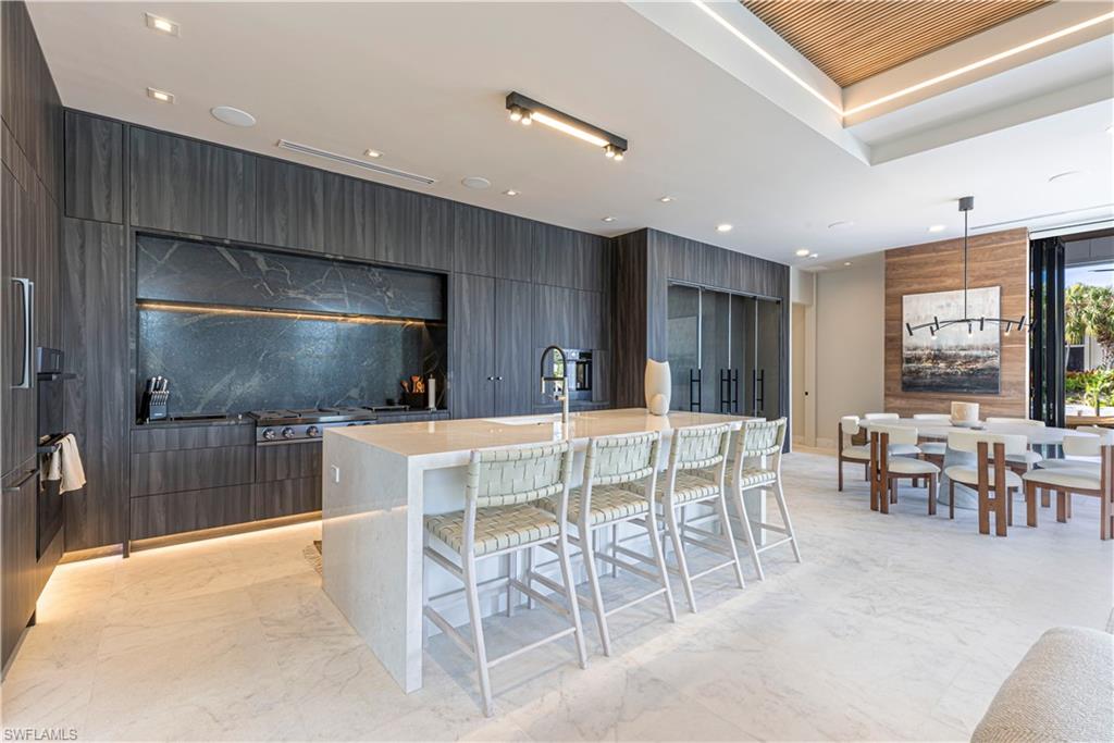 OYSTER BAY - Residential