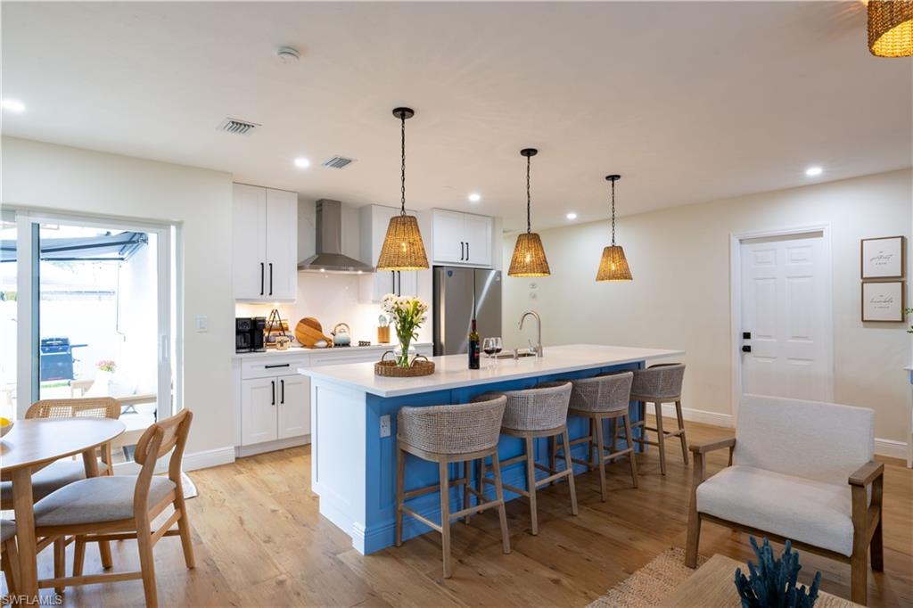 NAPLES PARK - Residential
