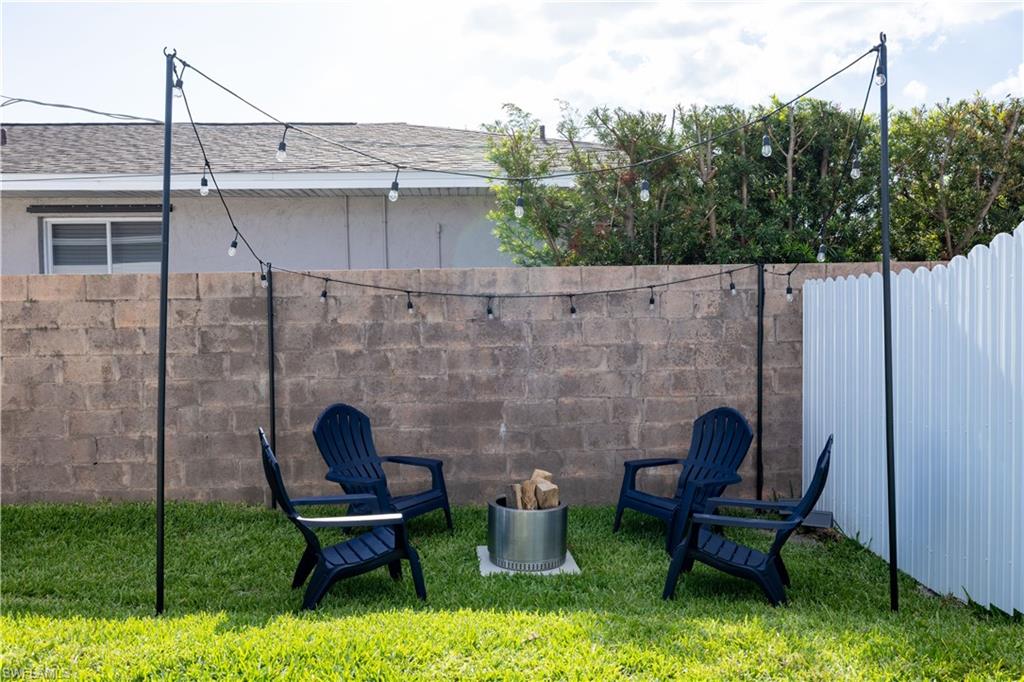 NAPLES PARK - Residential