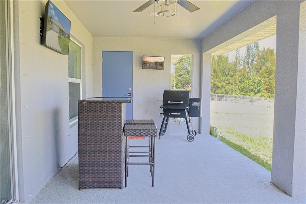 FORT MYERS SHORES - Residential