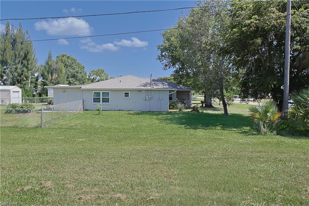 FORT MYERS SHORES - Residential