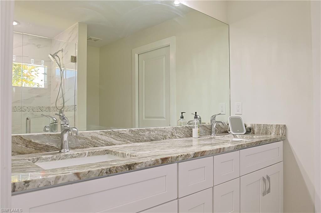 FORT MYERS SHORES - Residential