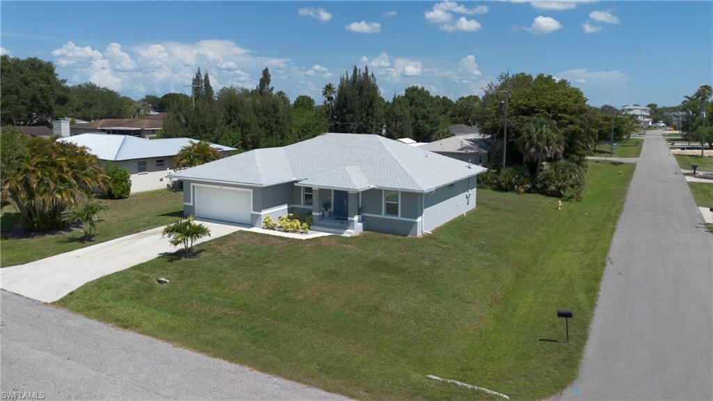 FORT MYERS SHORES - Residential