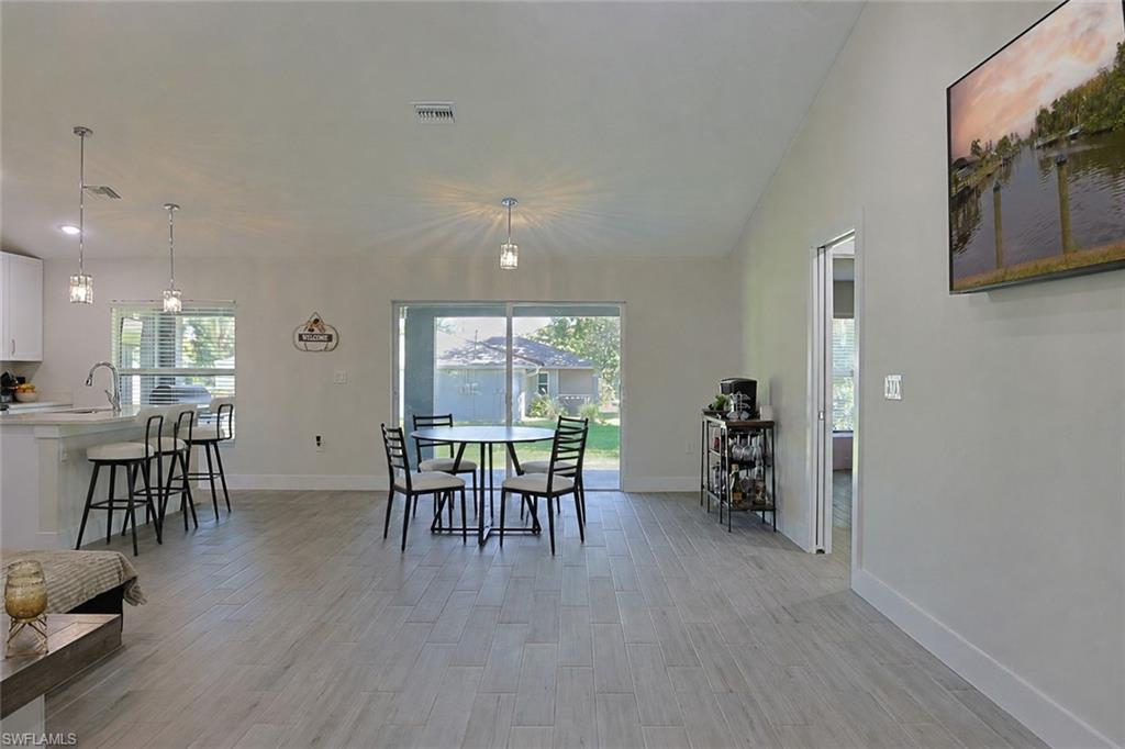 FORT MYERS SHORES - Residential