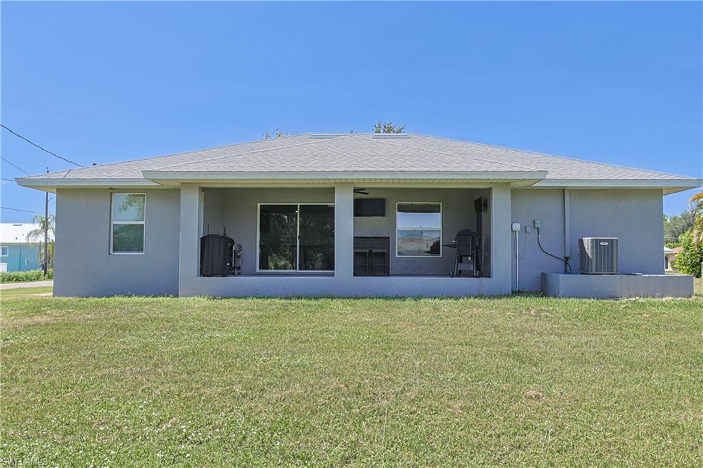 FORT MYERS SHORES - Residential
