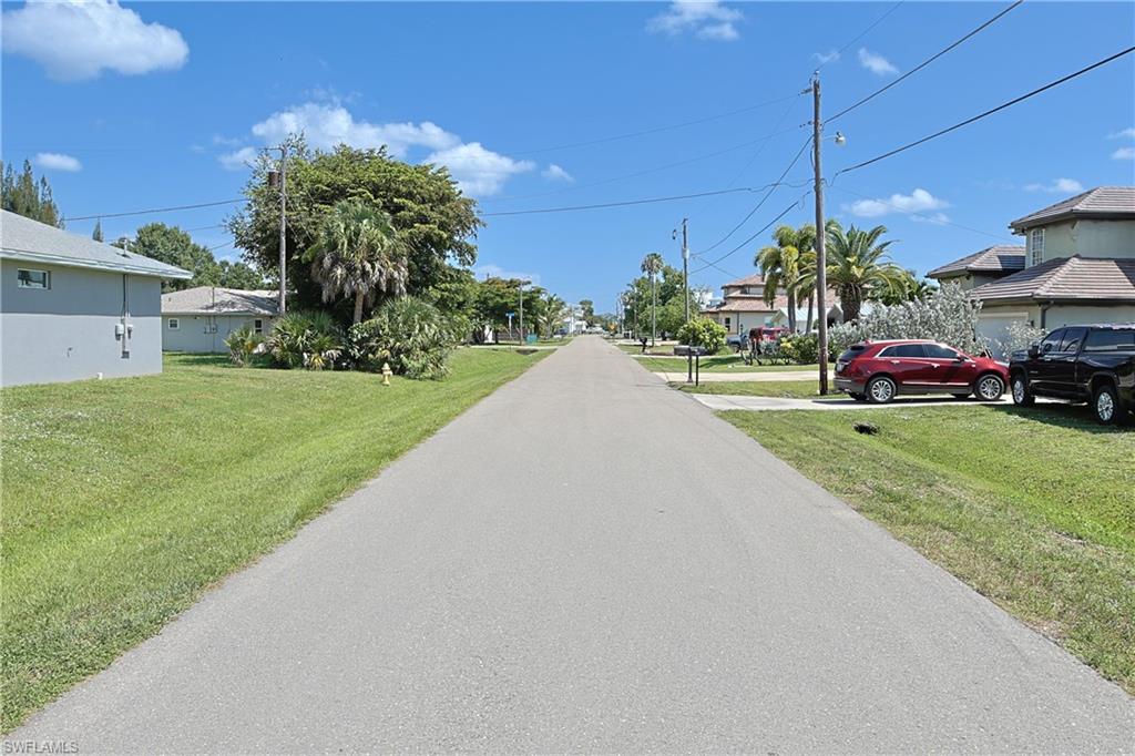 FORT MYERS SHORES - Residential