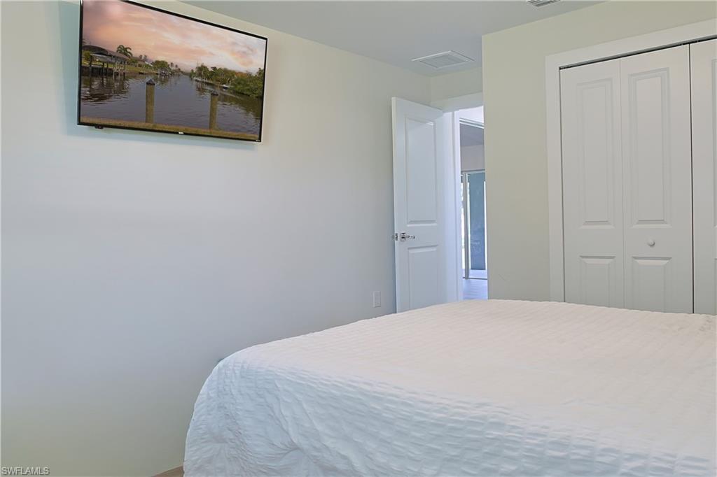 FORT MYERS SHORES - Residential