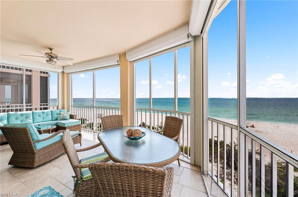 BAREFOOT BEACH CLUB - Residential