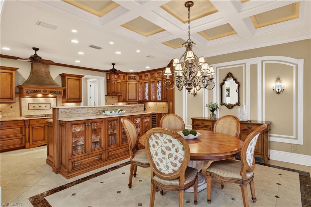 RIVERSIDE YACHT CLUB - Residential