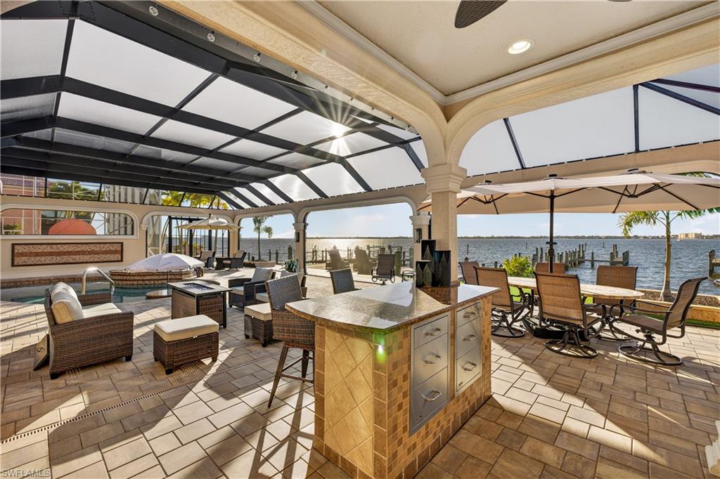 RIVERSIDE YACHT CLUB - Residential