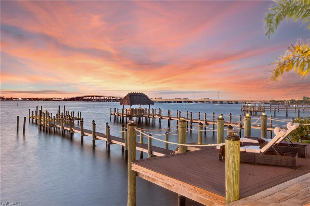 RIVERSIDE YACHT CLUB - Residential
