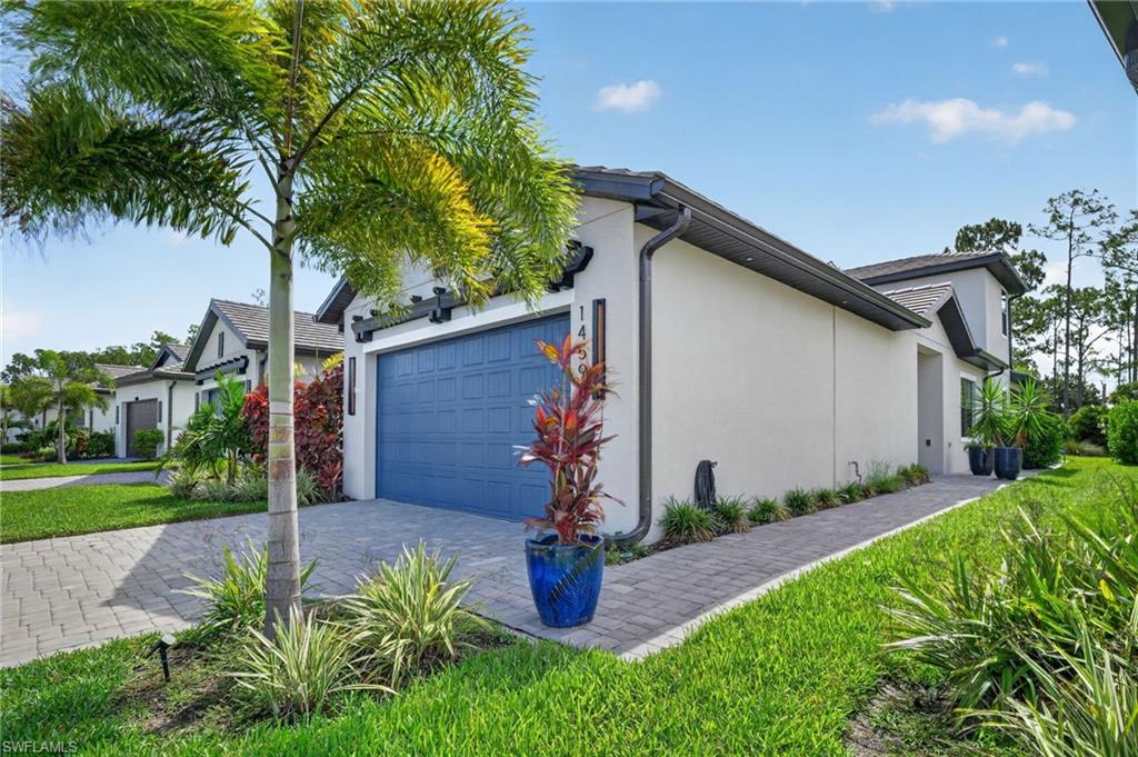 ABACO POINTE - Residential