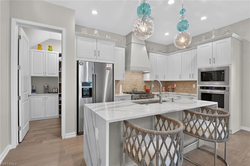 ABACO POINTE - Residential