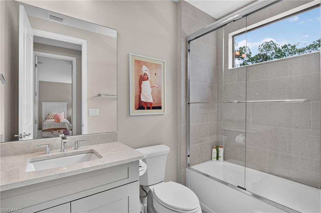 ABACO POINTE - Residential