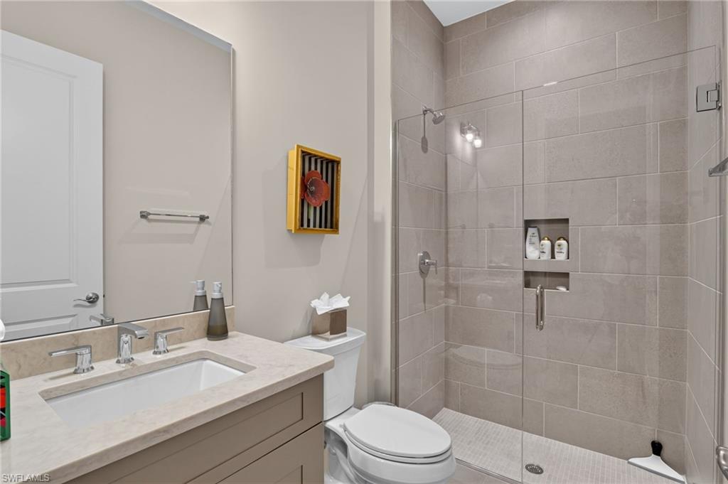 ABACO POINTE - Residential