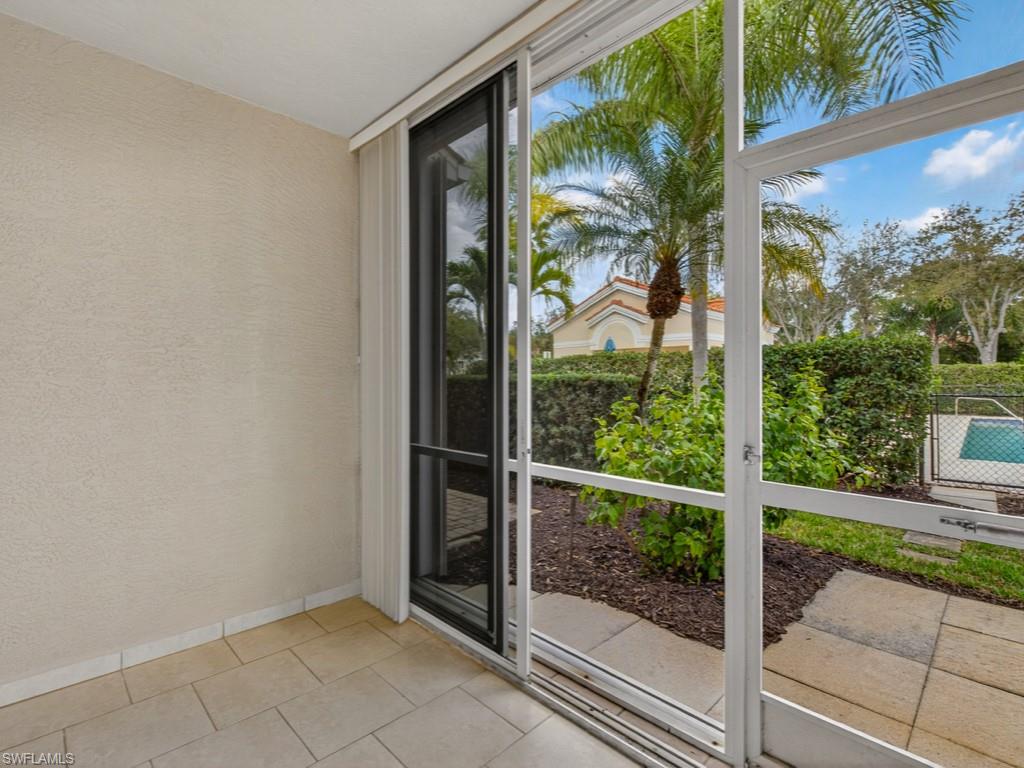 IBIS POINTE - Residential