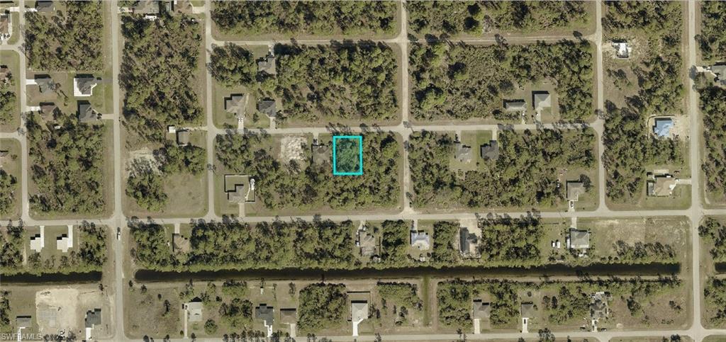 LEHIGH ACRES - Land