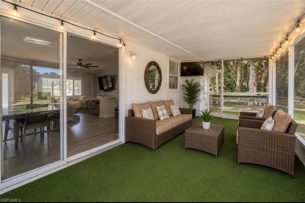 GOLDEN GATE ESTATES - Residential