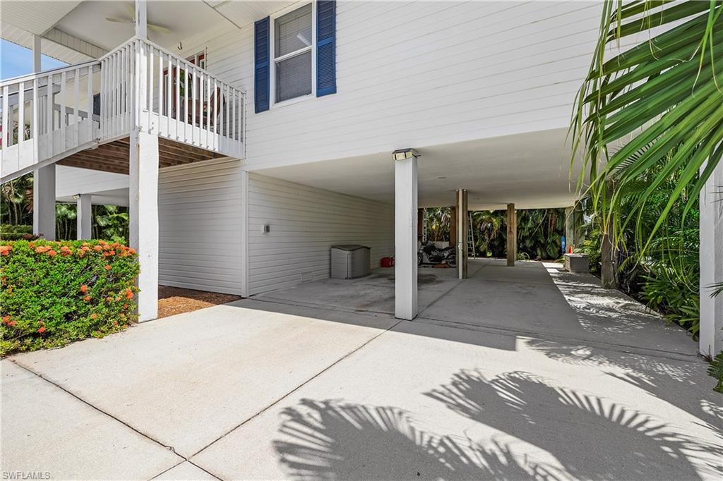 CAPTAINS COVE - Residential