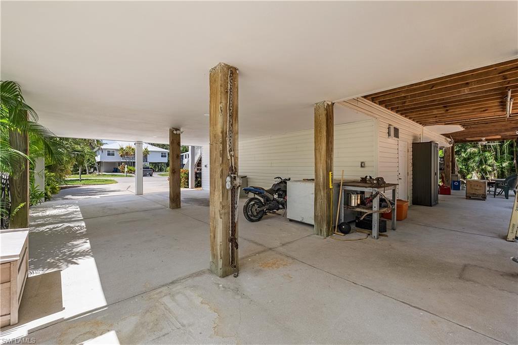 CAPTAINS COVE - Residential
