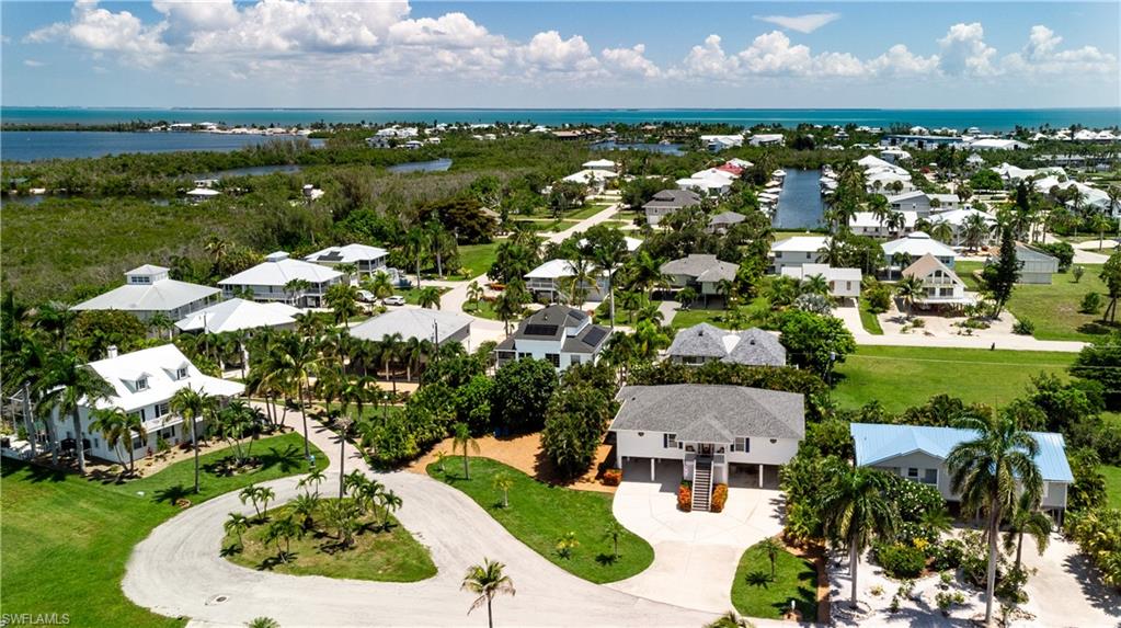 CAPTAINS COVE - Residential