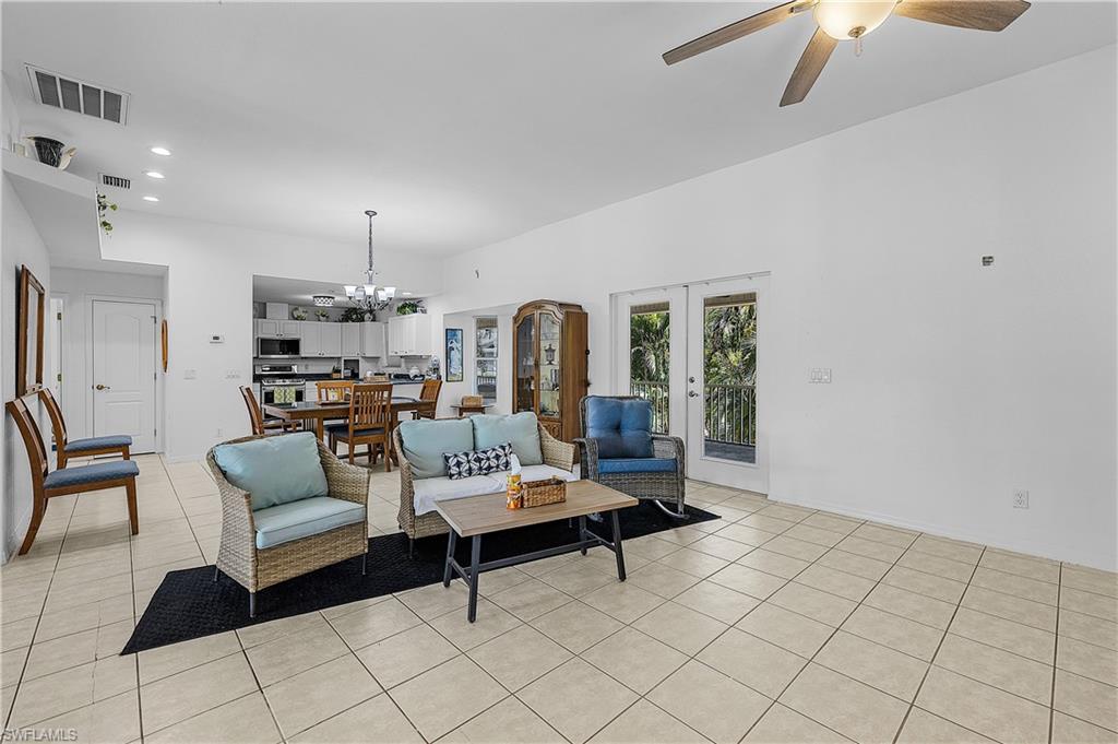 CAPTAINS COVE - Residential