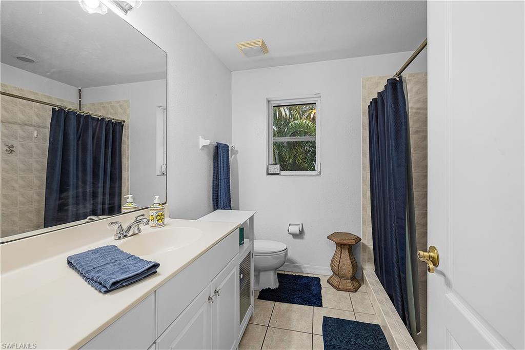 CAPTAINS COVE - Residential