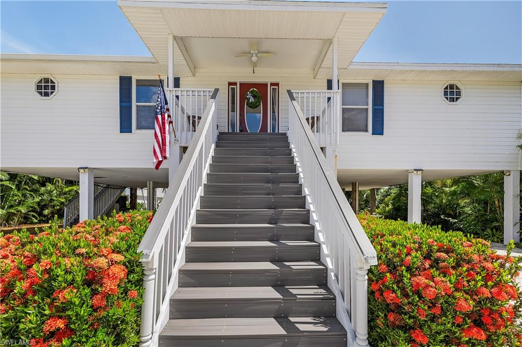 CAPTAINS COVE - Residential