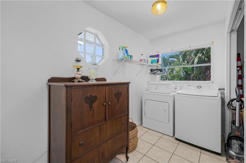 CAPTAINS COVE - Residential