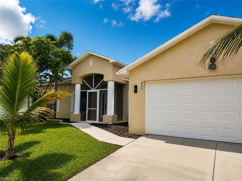 CAPE CORAL - Residential
