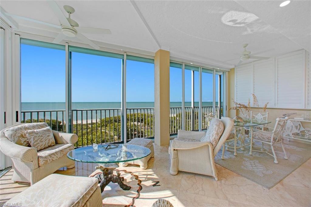 BAREFOOT BEACH CLUB - Residential