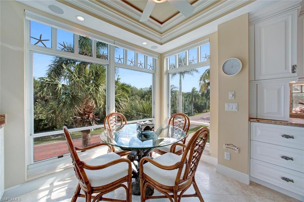 BAREFOOT BEACH CLUB - Residential