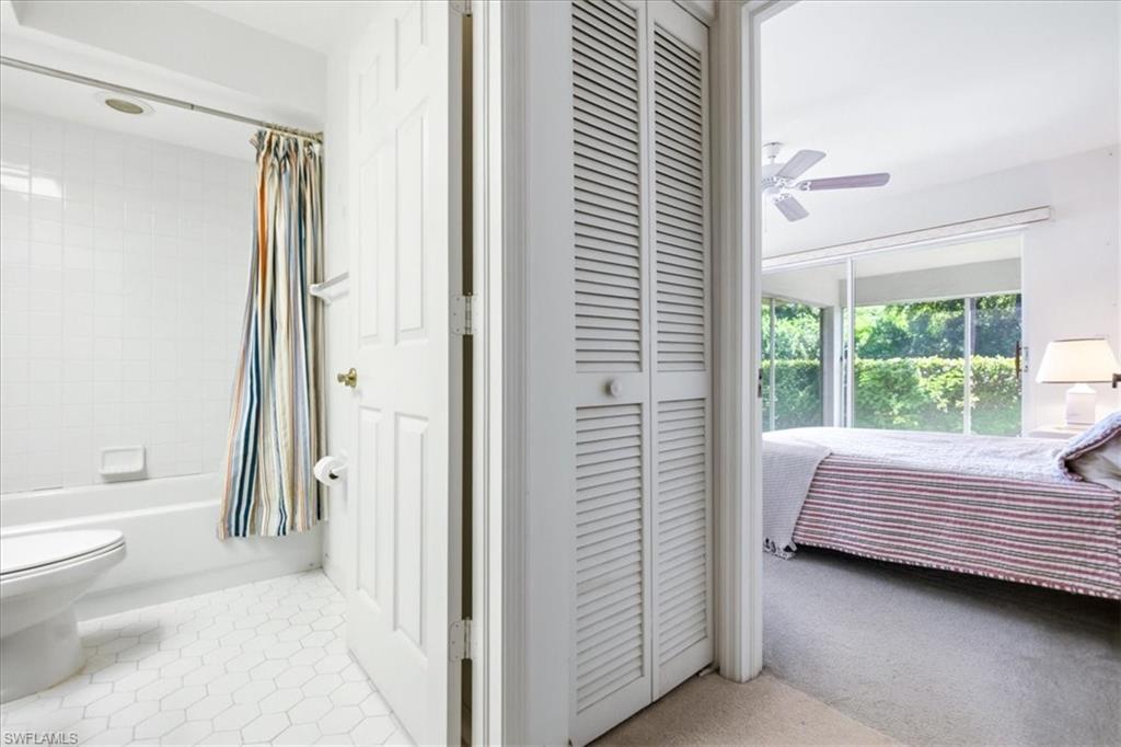 SUNGATE VILLAS - Residential