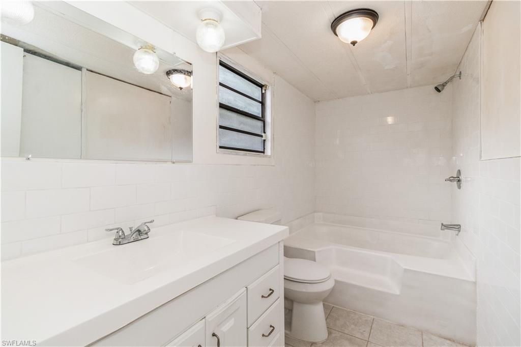 NORTH FORT MYERS - Residential