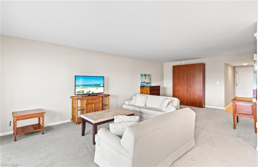 HARBORSIDE WEST - Residential