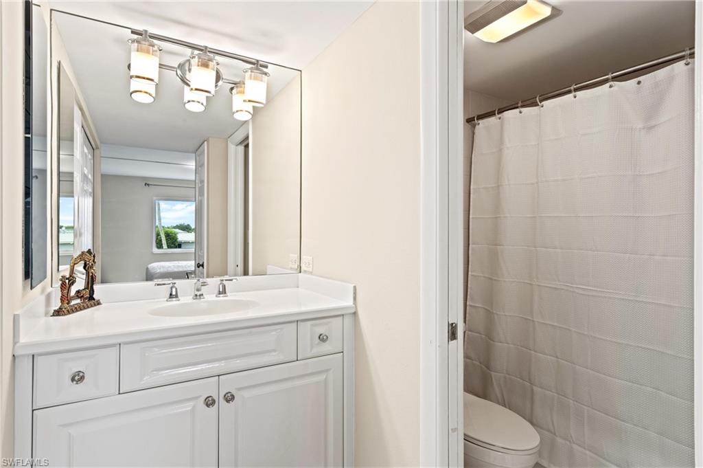 HARBORSIDE WEST - Residential