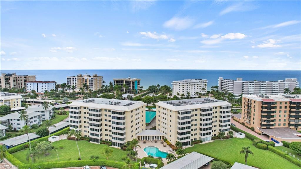 GREAT LOCATION ON GULF SHORE BLVD This one bed, one bath unit is on the third floor in Harborside West! Spacious and bright family room w/ dining space with ample kitchen & stunning views from the 3rd floor balcony. You'll be  conveniently LOCATED DIRECTLY ACROSS THE STREET FROM THE VEDADO WAY BEACH ACCESS POINT. Boat Dock rentals available. New carpet and paint (without the popcorn ceilings!!) make this purchase an easy decision. Partially furnished including a murphy bed.  Covered parking, community gym and pool will complete the vacation package. A short walk to The Village Shops on Venetia Bay, just few minutes to Waterside and 5 miles to Downtown!