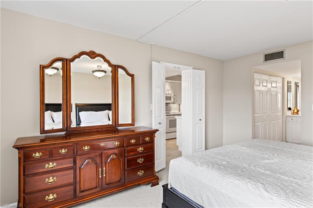 HARBORSIDE WEST - Residential