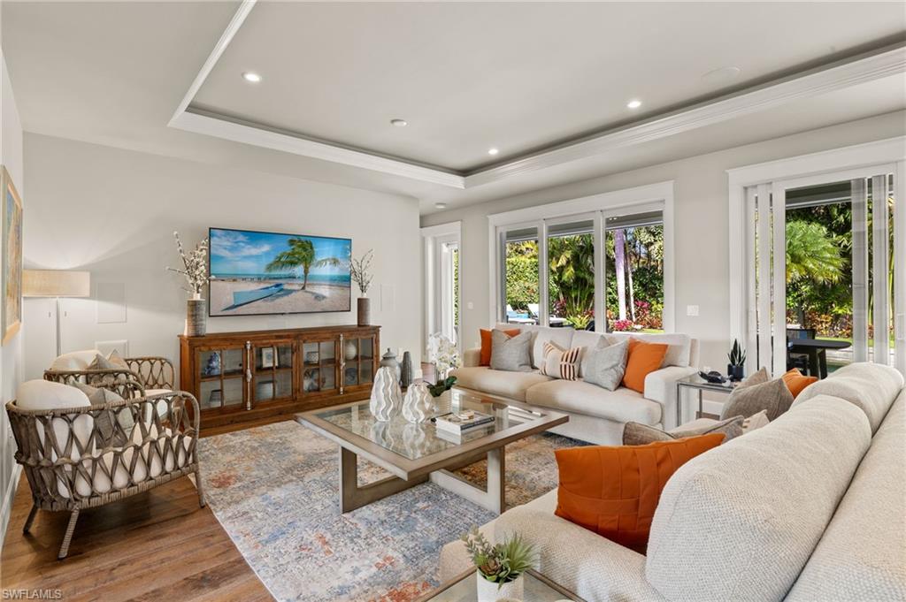 OLDE NAPLES - Residential