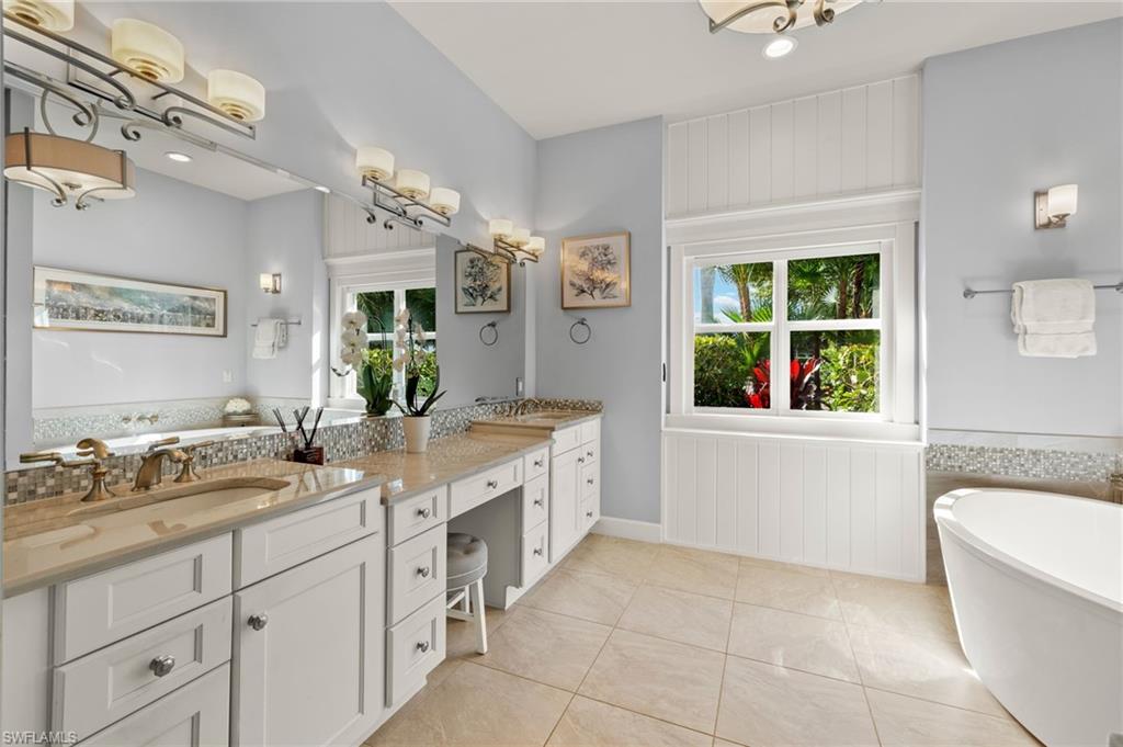 OLDE NAPLES - Residential