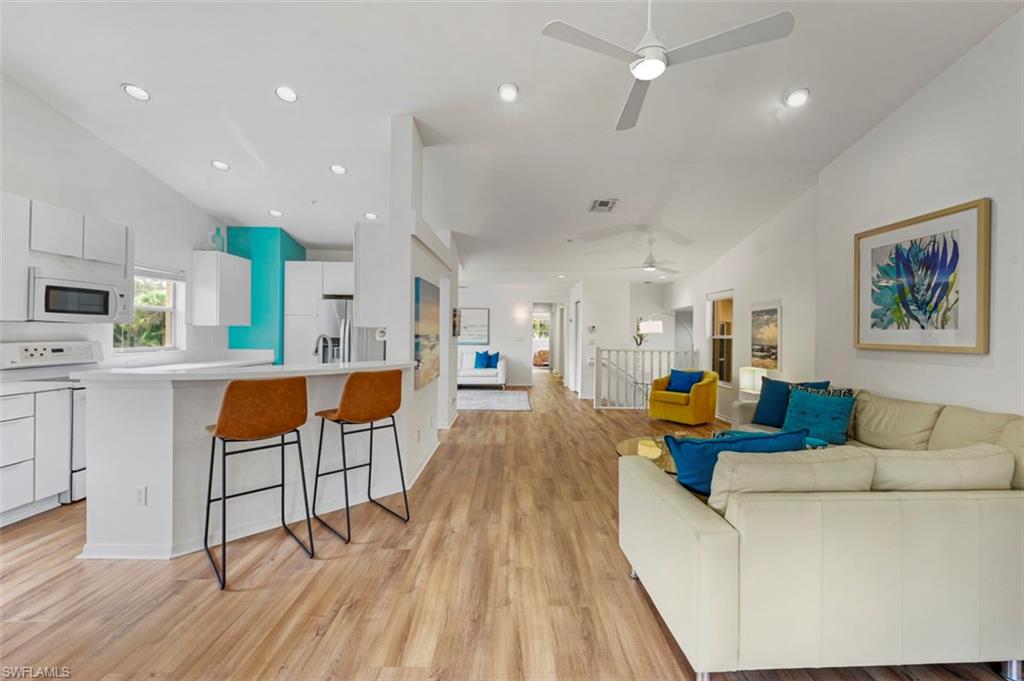 LAKEMONT COVE - Residential