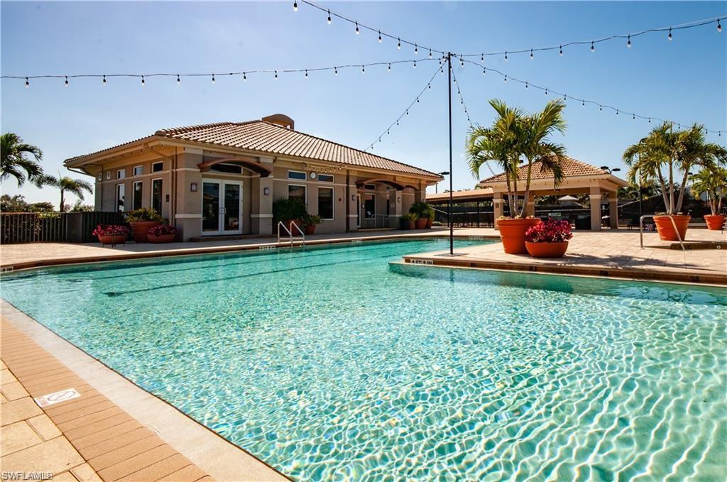 WISTERIA POINTE - Residential