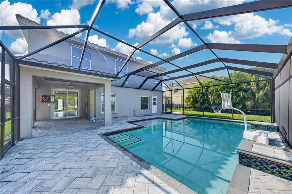 MAGNOLIA LAKES - Residential