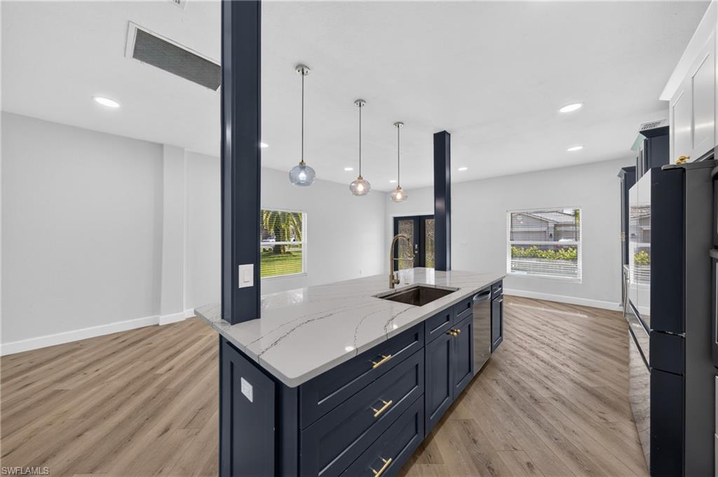 MAGNOLIA LAKES - Residential