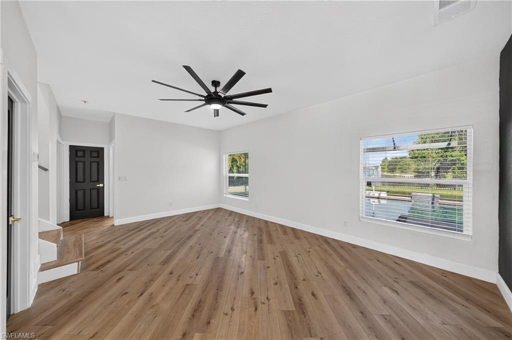 MAGNOLIA LAKES - Residential